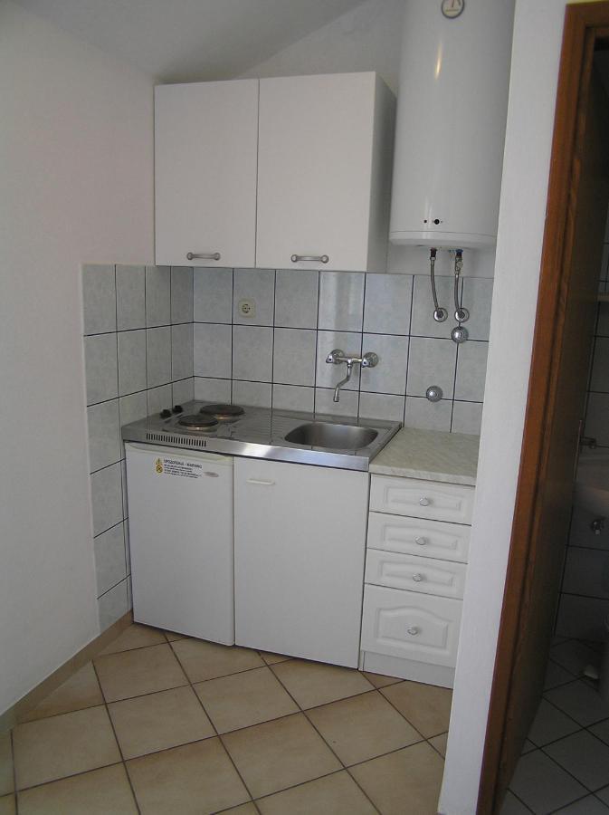 Apartments Branko Pag Town Room photo